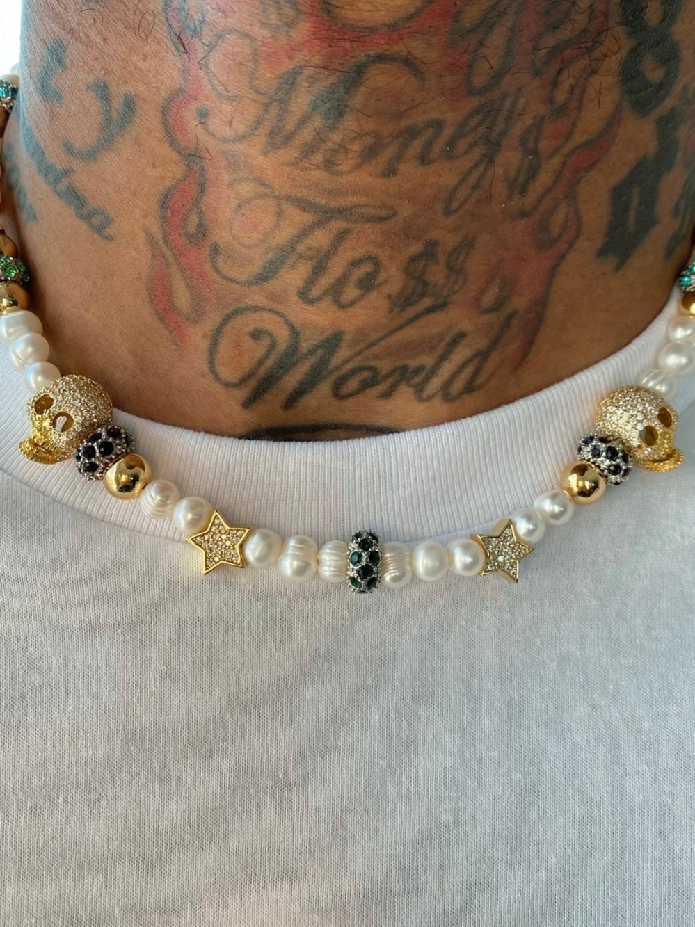 Rockstar Pearl and Gold Star Bead Necklace - White Pearls with Gold Accents